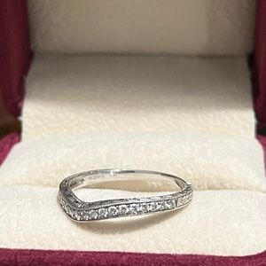 14K White Gold Curved Diamond Wedding Band